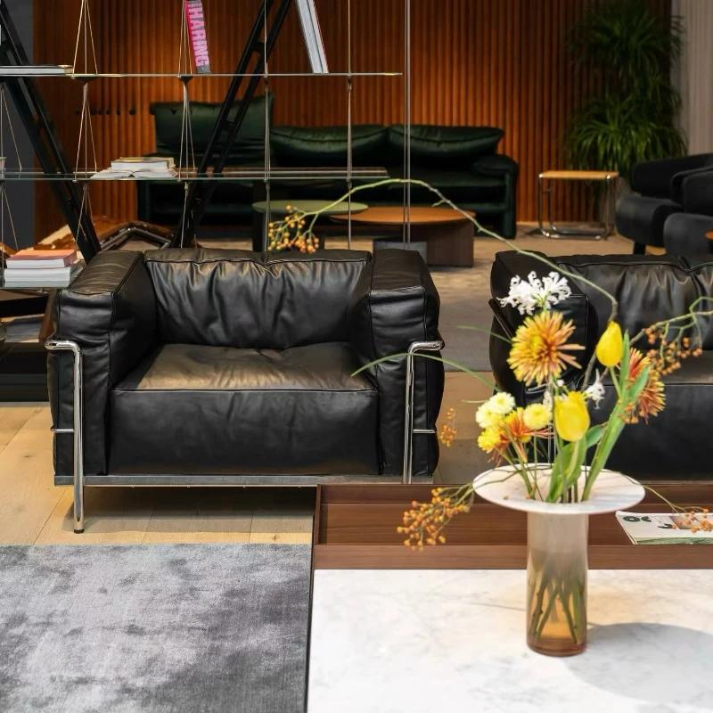 Sofá de Luxo Preto em Couro, D - Home Improvement And Services avaliação e preço
